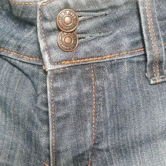 Old Navy Ultra Blue Capri Jean 6 - Picture 5 of 5